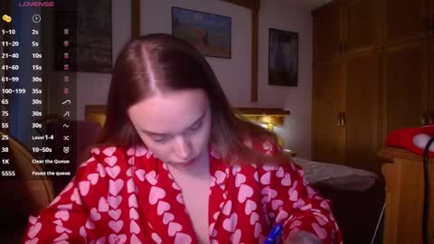 Lana online show from April 30, 5:40 pm