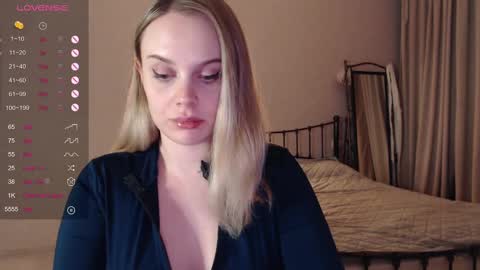 Lana online show from March 1, 4:44 pm