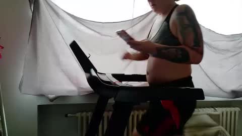 Wetgerman online show from February 21, 1:01 pm