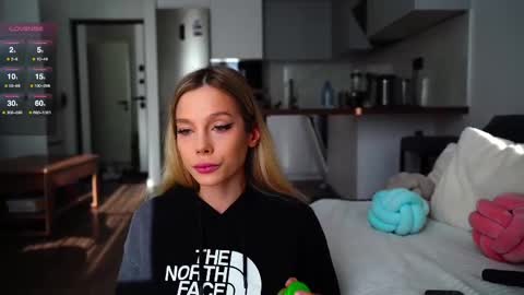 Kate  online show from February 22, 6:39 am