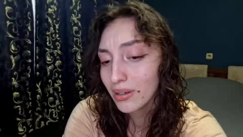 Cindy online show from April 19, 4:07 pm