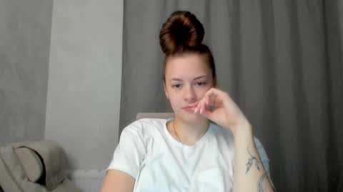 Veronica online show from April 12, 7:05 pm