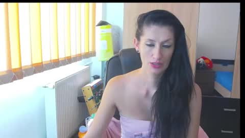 Bea online show from September 12, 10:45 am