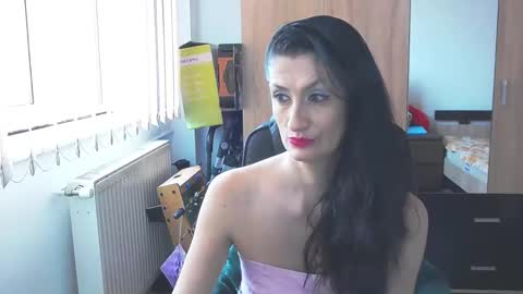 Bea online show from March 15, 8:27 am