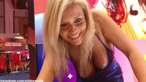 Lili online show from September 28, 10:31 am