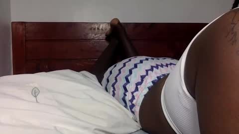 Willa Sara online show from May 31, 11:39 pm