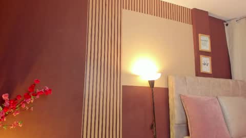 Wini Fer online show from April 11, 8:12 pm