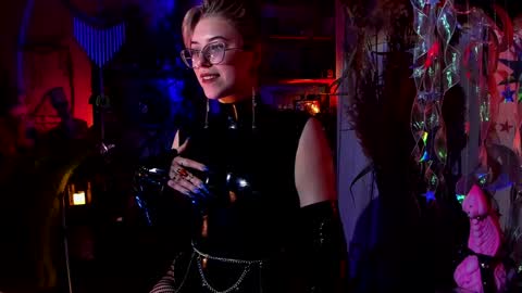 Goddess of two strapons  - Mr. long Don Mr. Pinky online show from January 10, 8:26 pm