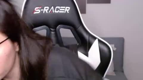 Alex online show from April 15, 3:40 am