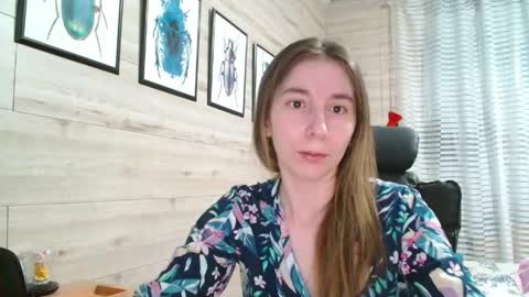 Anna  online show from April 26, 3:32 pm