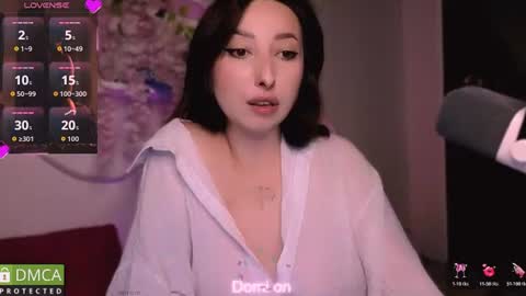 Sue online show from July 10, 2:12 am