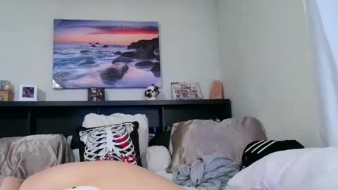 Crystal Lake online show from September 18, 4:33 am