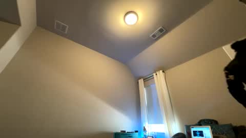 Wynter Heat online show from October 3, 3:39 pm