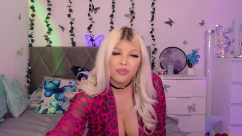 sooo hey im Sperm Mystik from Fuckistan i want you full my all holes bcs i have penis fever online show from January 7, 9:18 pm