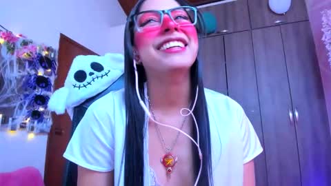 XALLYSONX online show from October 13, 11:57 am