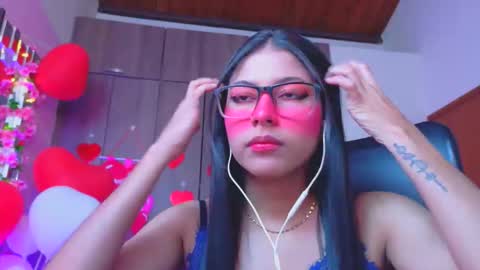 XALLYSONX online show from February 19, 11:54 am