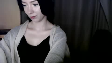 xan_ex online show from December 4, 5:10 am