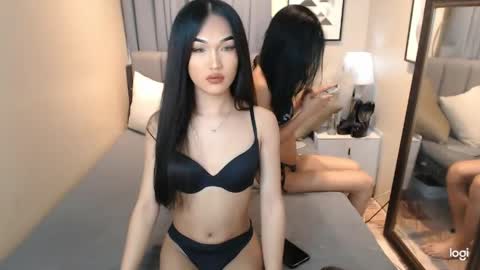 ur 1 and only ASH online show from May 9, 7:49 pm