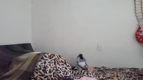 Ximena online show from February 16, 9:16 pm