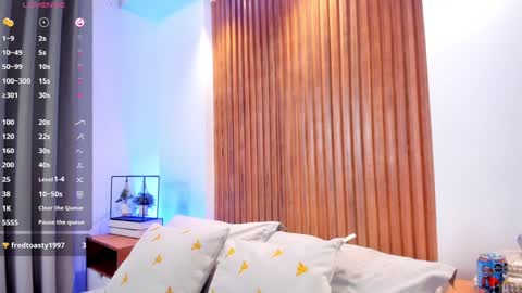 XIMENA LOPEZ online show from November 22, 7:27 pm