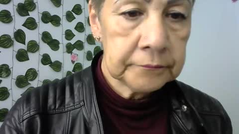 xkarlotaxxx online show from May 23, 8:40 pm