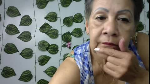 xkarlotaxxx online show from May 19, 11:12 pm