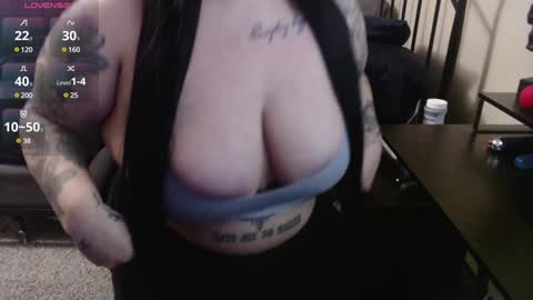 xorileyschembri online show from December 29, 1:45 am