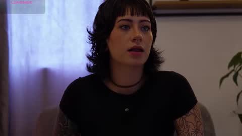 Blue online show from February 18, 6:40 pm