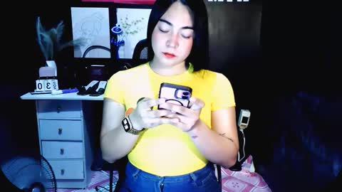 xxirene online show from December 1, 12:52 pm