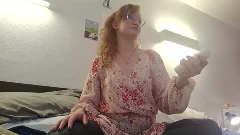 xxmariebliss online show from February 15, 3:42 am