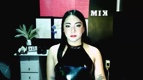 xxslutty kim online show from November 24, 11:12 am