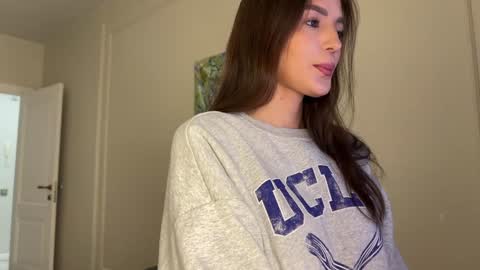 xxx_leila online show from March 13, 10:27 am