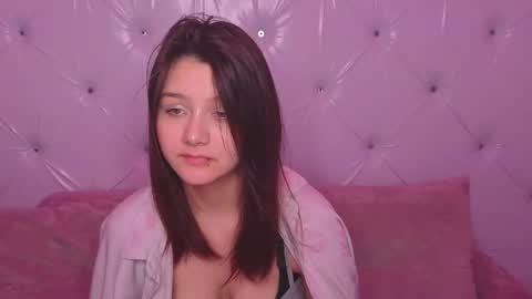 foxy online show from May 6, 6:45 pm