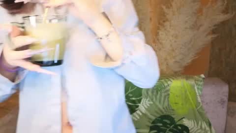 foxy online show from May 15, 7:05 pm