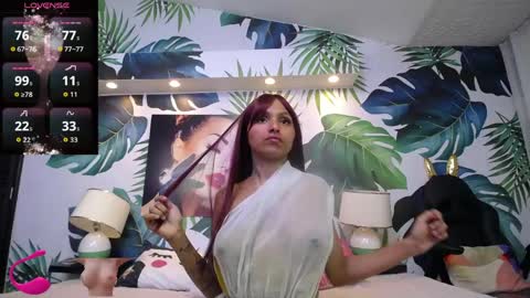 Yalith online show from April 9, 11:59 am