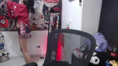 yami online show from May 6, 12:36 am
