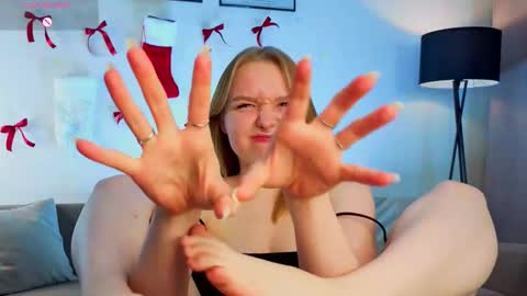 Kate online show from January 13, 3:27 pm