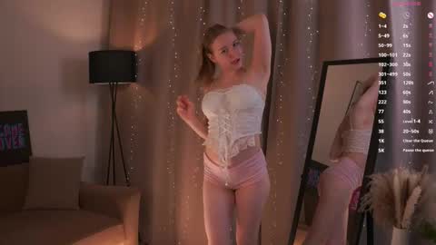 Kate online show from February 11, 1:12 pm