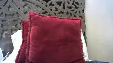 HOT MILF online show from February 23, 8:41 pm