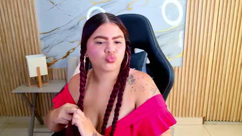 Yara  online show from December 3, 12:29 pm