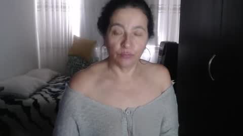 yasmin_love85 online show from January 10, 3:48 pm