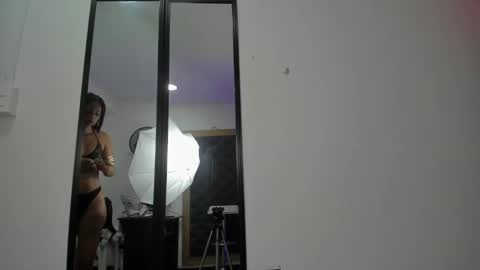 YAYA online show from February 8, 5:40 am