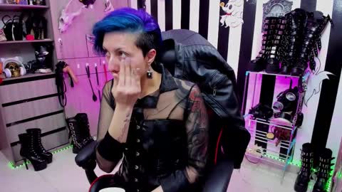 Yelena online show from March 5, 8:44 pm