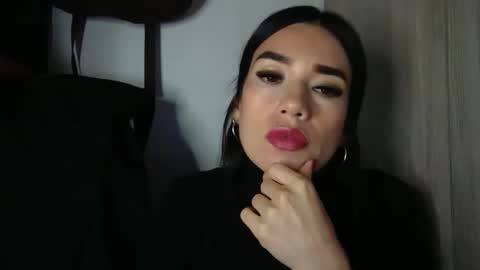 yemily_sex online show from April 2, 2:42 am