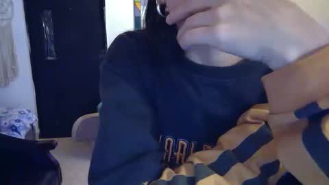 yemily_sex online show from February 23, 3:29 am