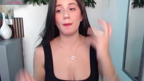 Yenni online show from February 18, 7:46 pm