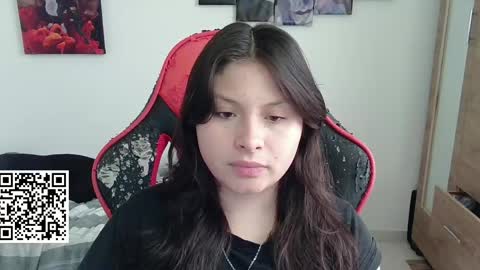 yessica_gomez01 online show from April 13, 10:21 pm