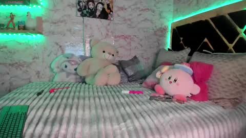 lucy online show from March 5, 3:18 am