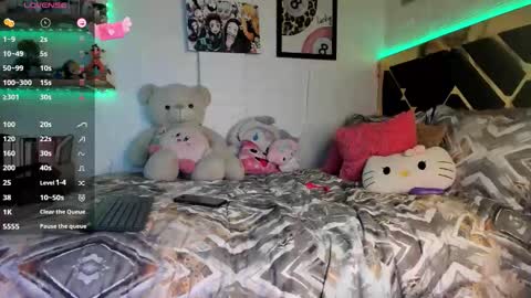 lucy online show from September 12, 3:29 am