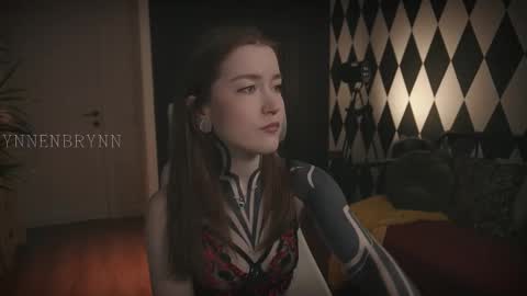 ynnenbrynn online show from February 15, 4:25 am